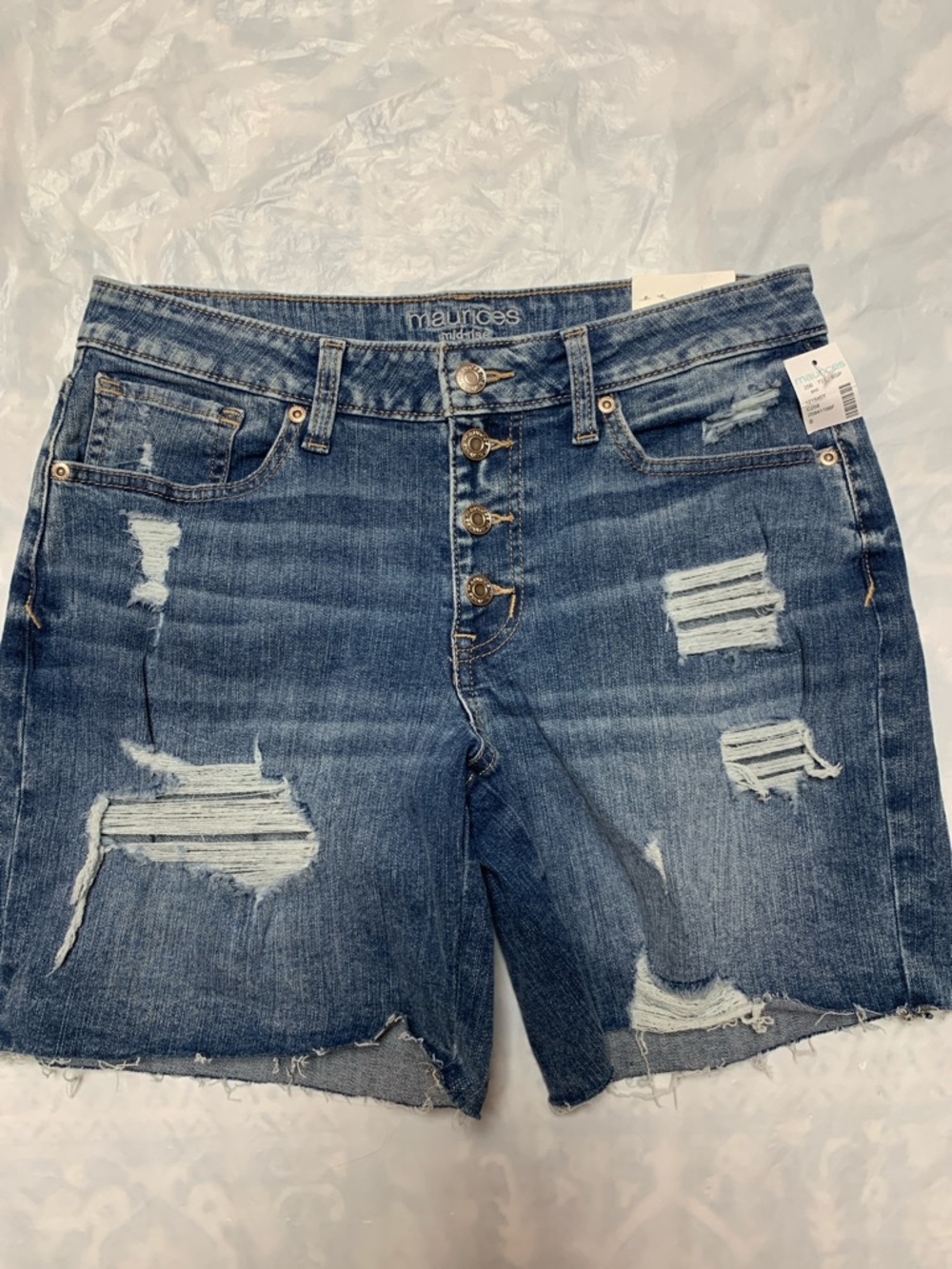 Maurices 5” Inseam Denim Jean Button Fly Midrise Shorts NWT Size 8